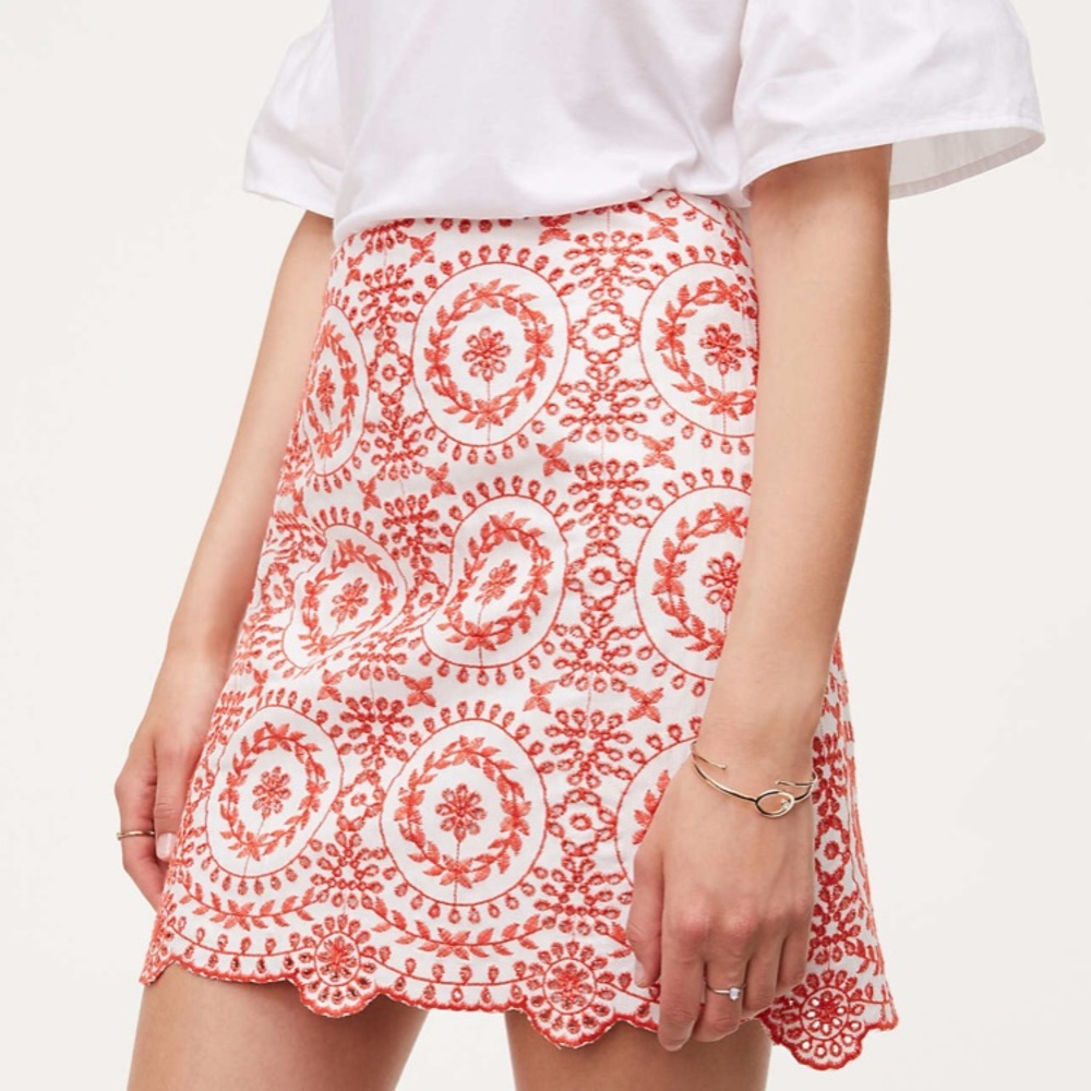 LOFT Eyelet Medallion Skirt size 4